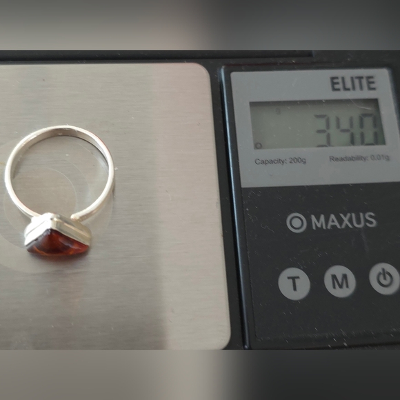 VINTAGE AMBER STERLING SILVER 925 LADIES RING SIZE 8 - Picture 2 of 5